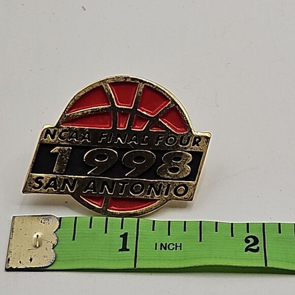 Vtg 1998  NCAA BASKETBALL FINAL FOUR ENAMEL Basketball Shaped PIN SAN ANTONIO - Picture 12 of 14